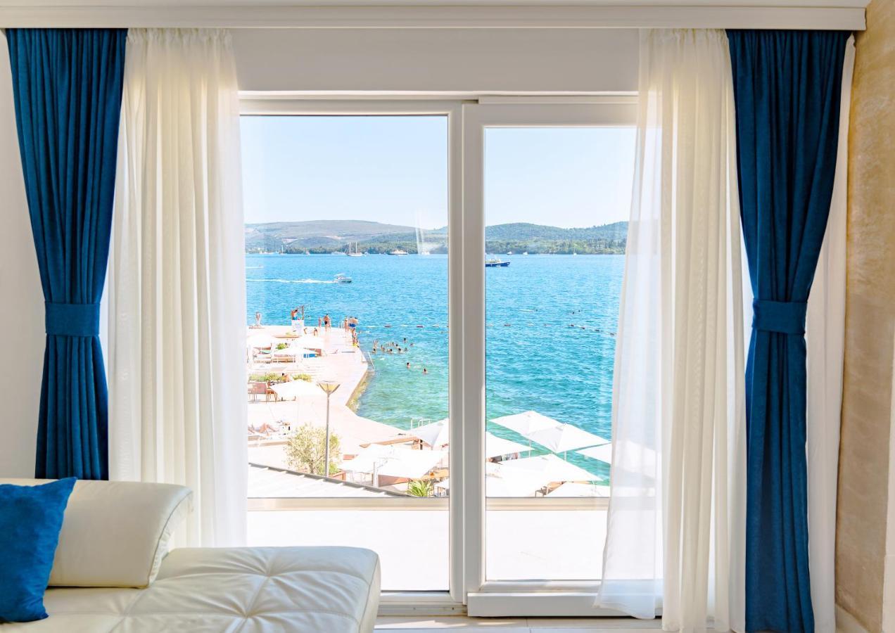 Seafront Apartments Tivat Exteriör bild